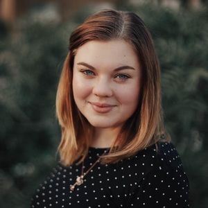 Meet your Posher, Adele